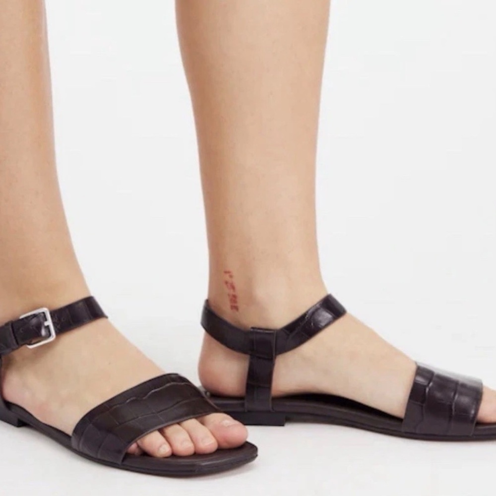 Madewell  croc Sandals - Picture 2 of 4